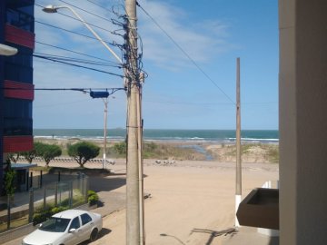 Apartamento - Venda - Mar Grosso - Laguna - SC